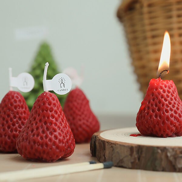 Strawberry Aromatherapy Scented Candle